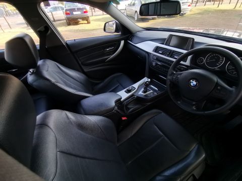 BMW - 320d F30