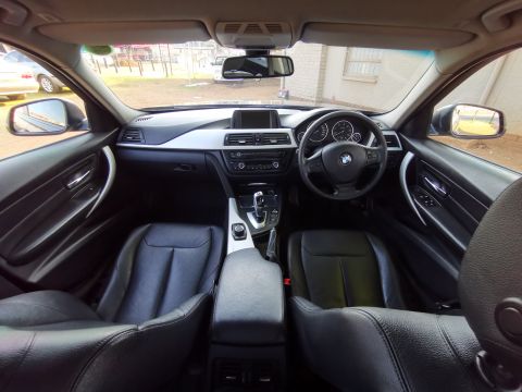 BMW - 320d F30