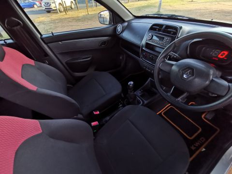 Renault - KWID 1.0 Expression
