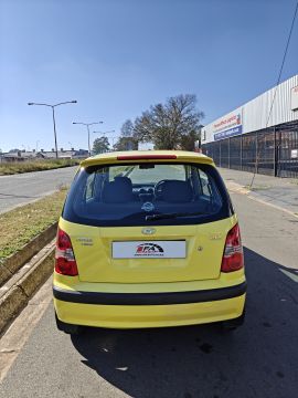 Hyundai - Atos 1.1GLS Automatic