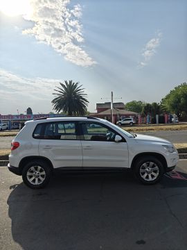 Volkswagen - Tiguan 1.4TSi 4Motion