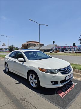 Honda - Accord 2.2i-DTEC
