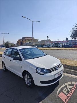 Volkswagen - Polo Vivo 1.4i