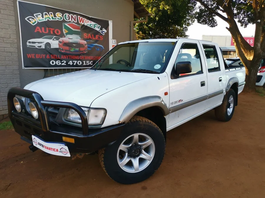 Isuzu KB280DT LX