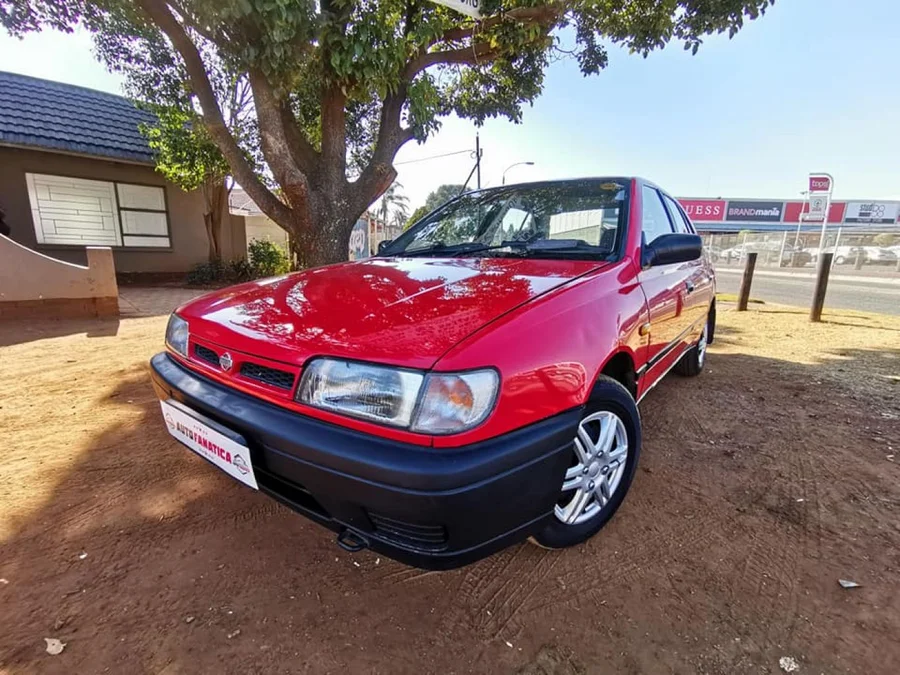 Nissan Sentra 1600