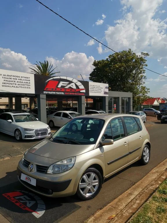 Renault Scenic 1.6i